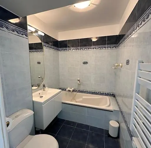 アパート Splendide Vue Mer, Proche Centre ボーソレイユ