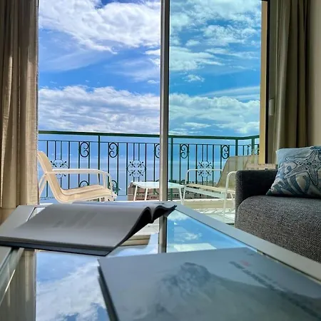 Splendide Vue Mer, Proche Centre Beausoleil